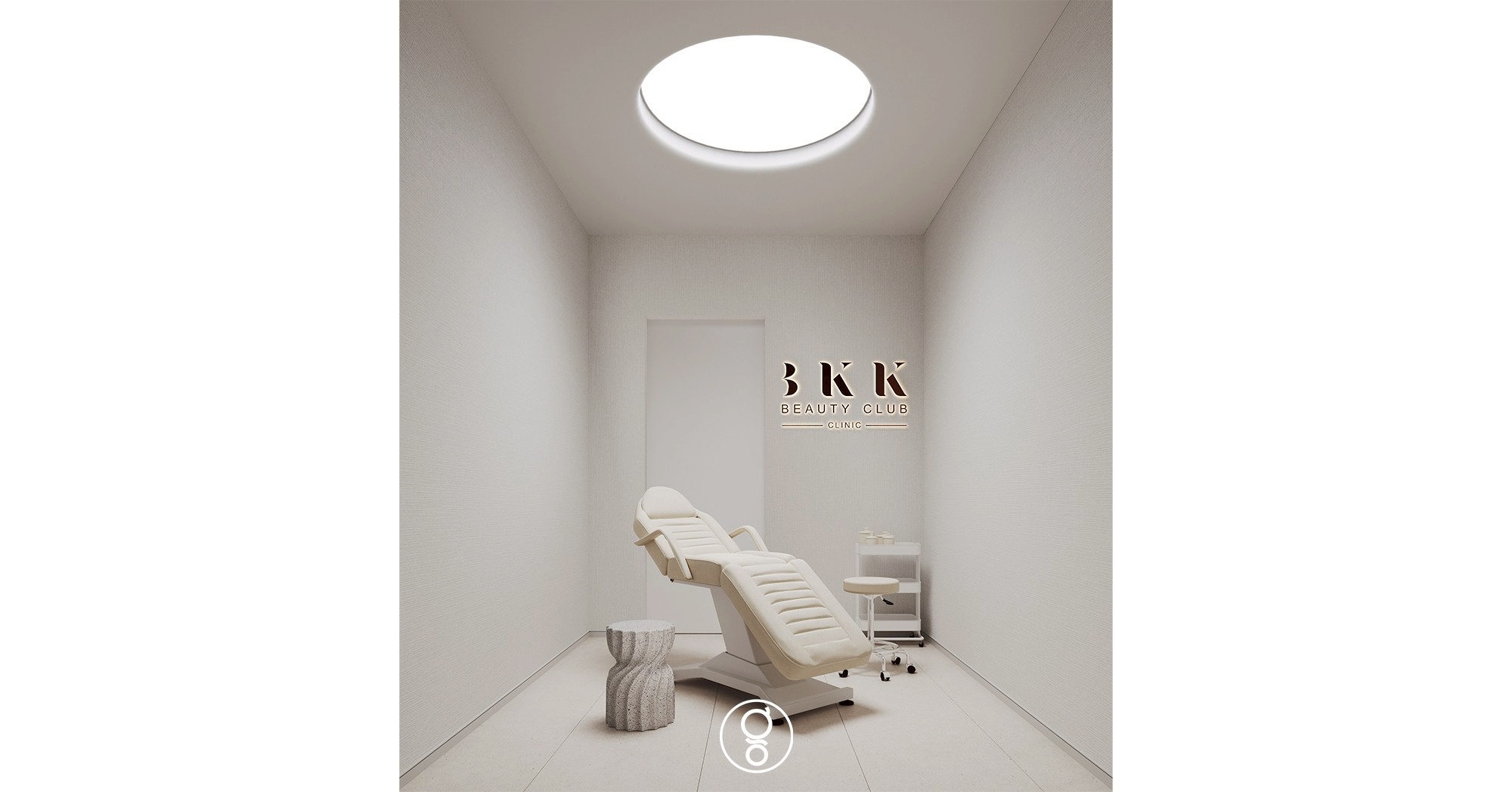 Treatment room with a back-lit circular ceiling panel above the procedure chair